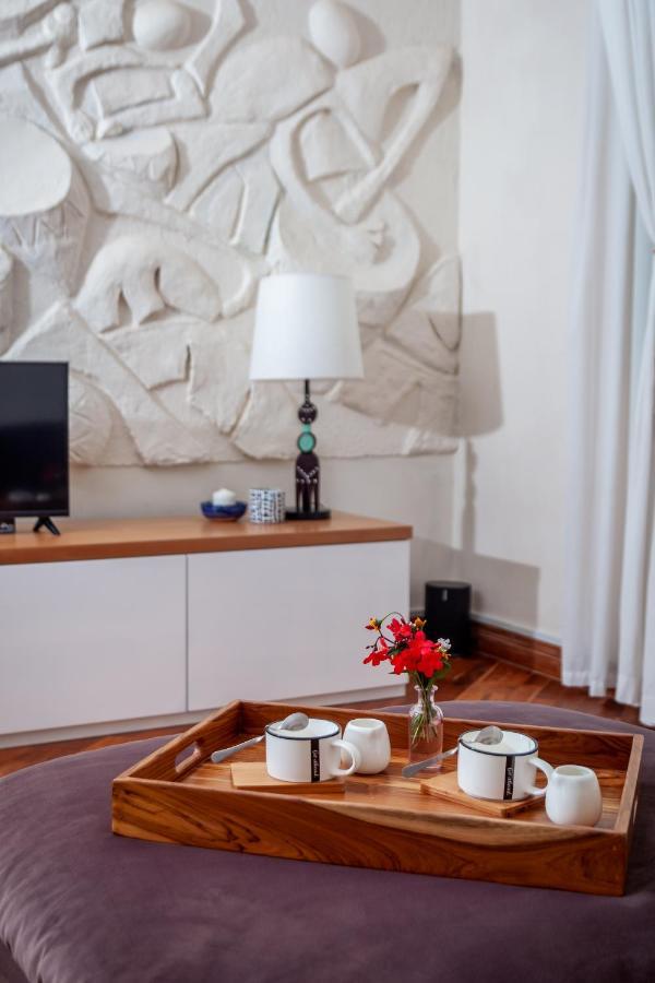 Ewange - A Casa Mia Bed & Breakfast Кампала Екстериор снимка