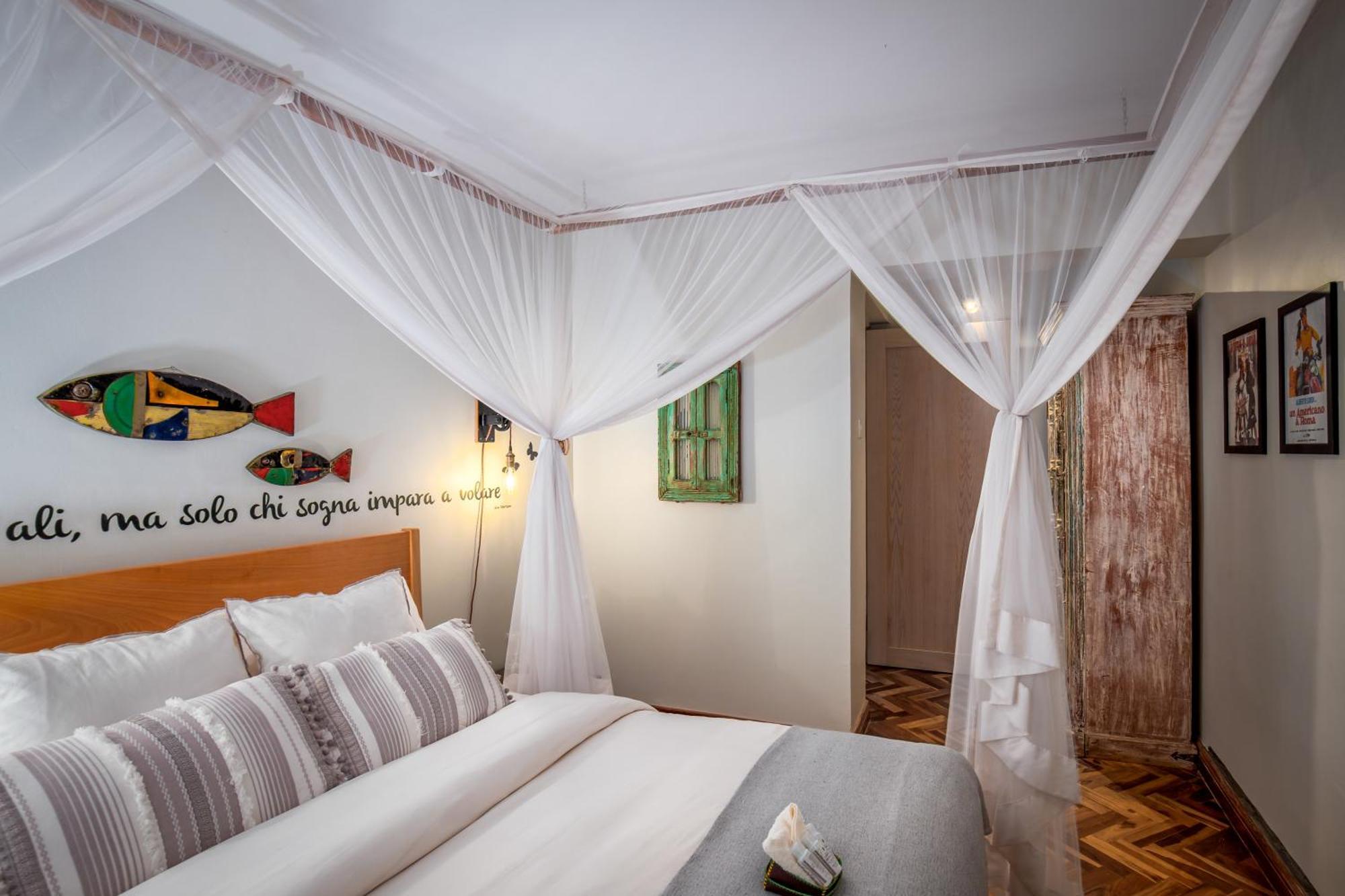 Ewange - A Casa Mia Bed & Breakfast Кампала Стая снимка